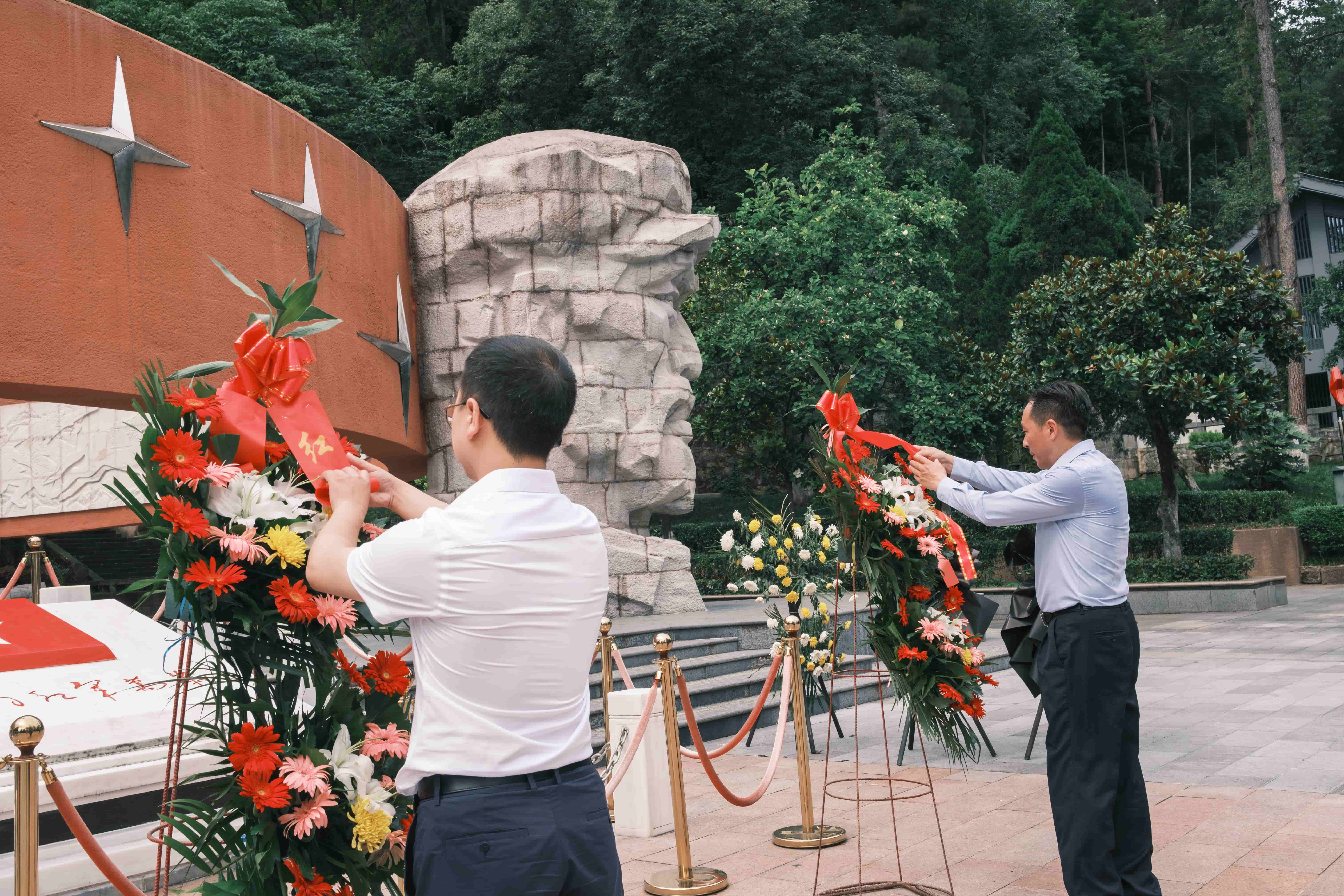 1753429014357163.jpg 1753429014357163.jpg